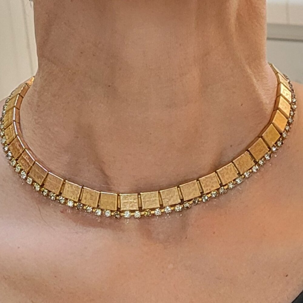 Vintage Gold tone & Rhinestone Necklace